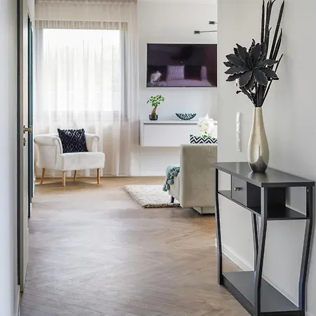 Hotell Townhome & Gym - Digital Access - Kontaktloser Check-in Hannover